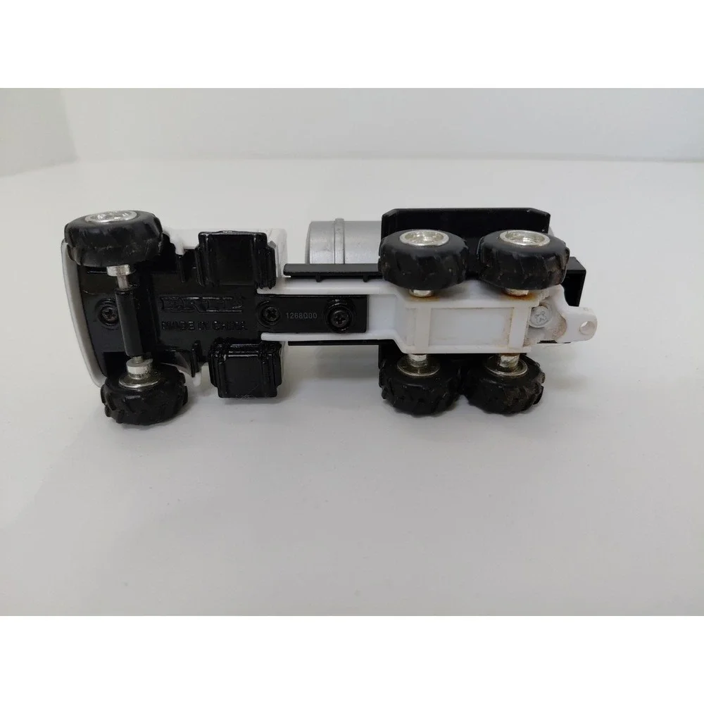 ERTL boom 64